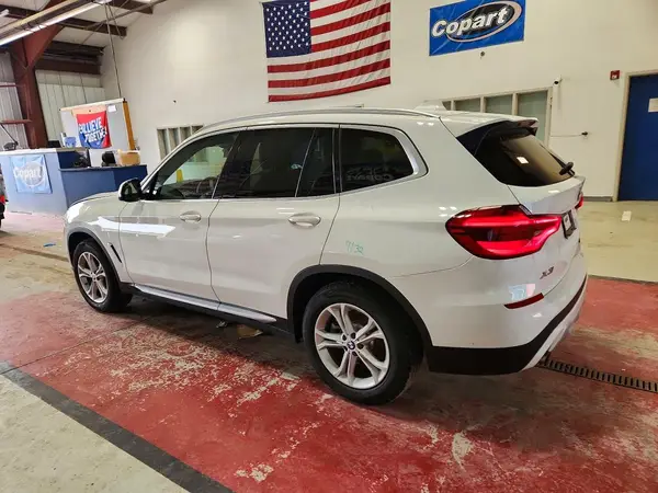 5UXTR9C54KLP90708 2019 BMW X3 - Image 2