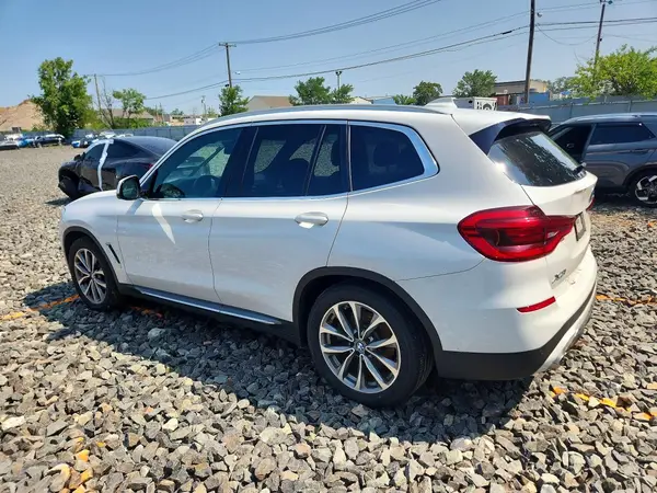 5UXTR9C54KLP93186 2019 BMW X3 - Image 2