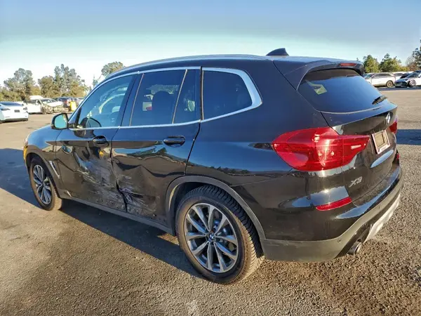 5UXTR9C54KLR05355 2019 BMW X3 - Image 2