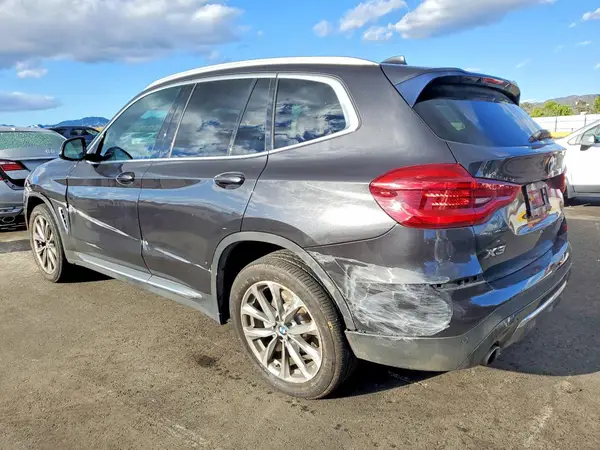 5UXTR9C54KLR08322 2019 BMW X3 - Image 2