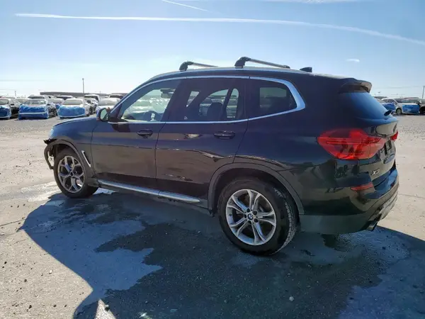 5UXTR9C54KLR10104 2019 BMW X3 - Image 2