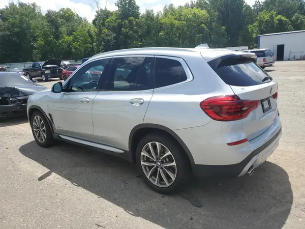 5UXTR9C55JLC72883 2018 BMW X3 - Image 2