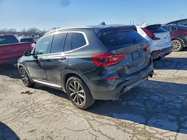 5UXTR9C55JLC72916 2018 BMW X3 - Image 2
