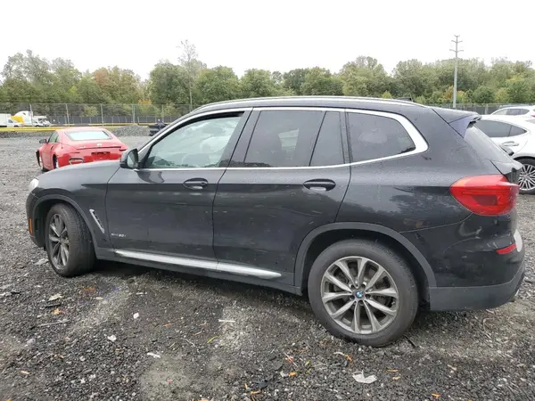 5UXTR9C55JLC74150 2018 BMW X3 - Image 2