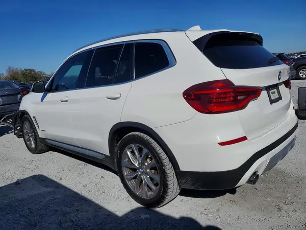 5UXTR9C55JLC74777 2018 BMW X3 - Image 2