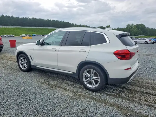 5UXTR9C55JLC76920 2018 BMW X3 - Image 2