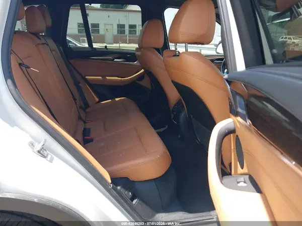 5UXTR9C55JLC77162 2018 BMW X3 - Image 8
