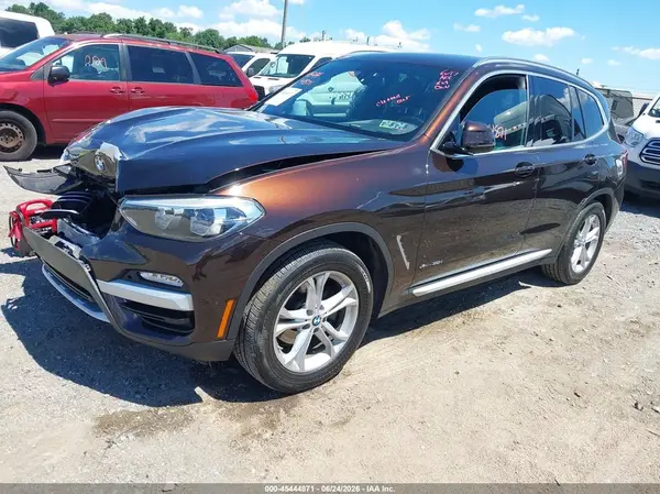 5UXTR9C55JLC77825 2018 BMW X3 - Image 2