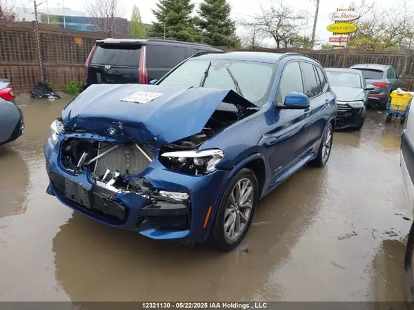 5UXTR9C55JLC77954 2018 BMW X3 - Image 2