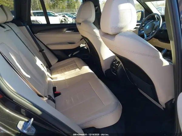 5UXTR9C55JLC81437 2018 BMW X3 - Image 8