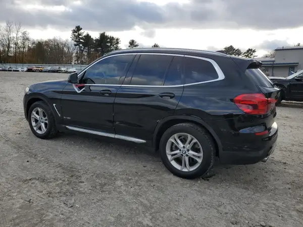 5UXTR9C55JLC82832 2018 BMW X3 - Image 2
