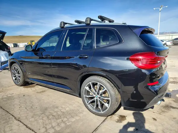 5UXTR9C55JLD58582 2018 BMW X3 - Image 2