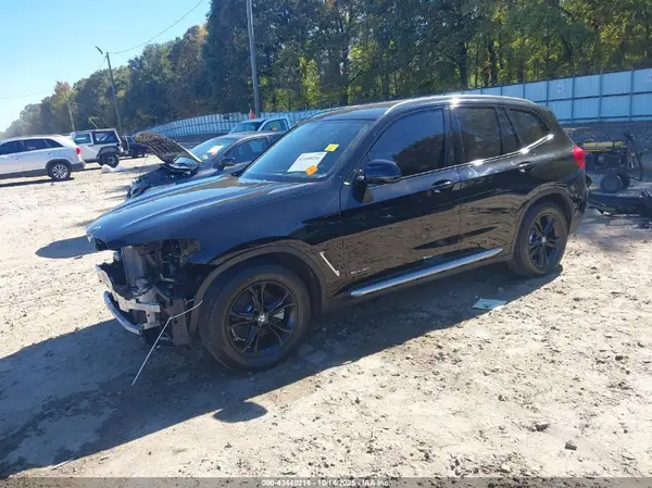 5UXTR9C55JLD59361 2018 BMW X3 - Image 2