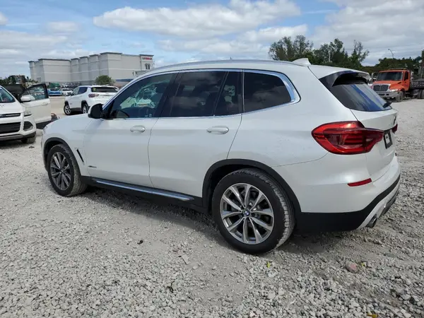 5UXTR9C55JLD63250 2018 BMW X3 - Image 2