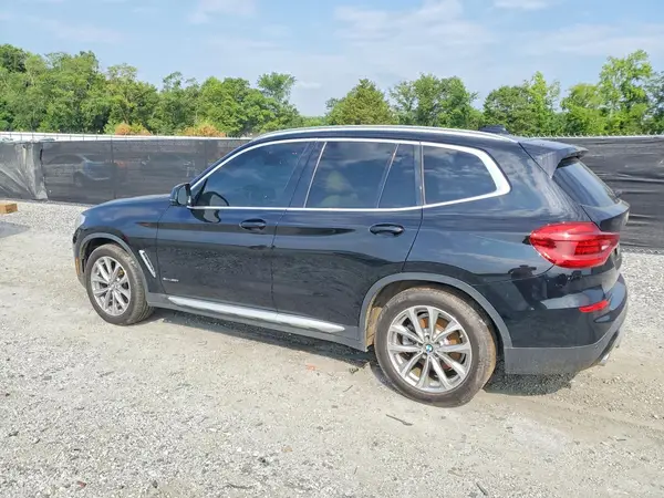 5UXTR9C55JLD63376 2018 BMW X3 - Image 2