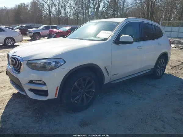 5UXTR9C55JLD66780 2018 BMW X3 - Image 2