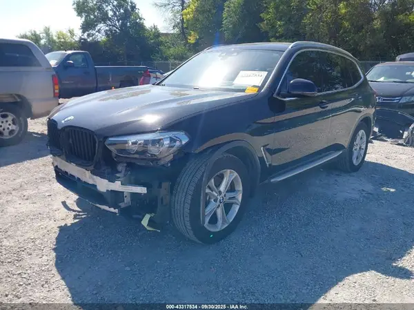 5UXTR9C55KLD91678 2019 BMW X3 - Image 2