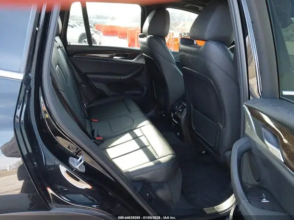 5UXTR9C55KLD94371 2019 BMW X3 - Image 8
