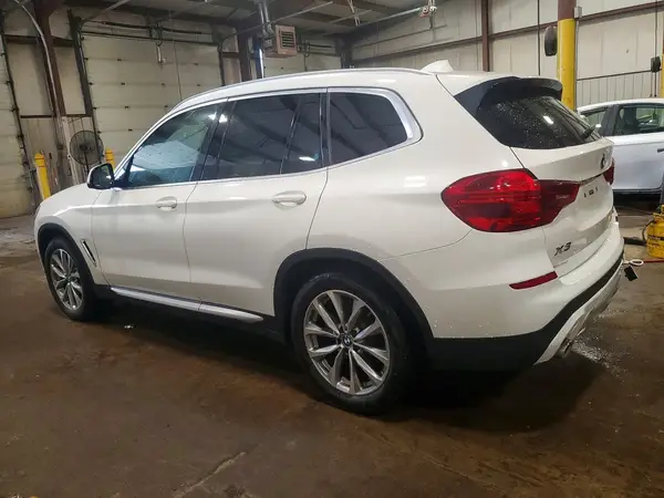 5UXTR9C55KLD96024 2019 BMW X3 - Image 2