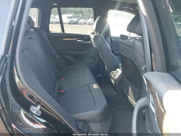 5UXTR9C55KLD96363 2019 BMW X3 - Image 8
