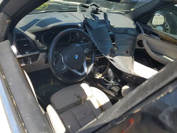 5UXTR9C55KLE11184 2019 BMW X3 - Image 8