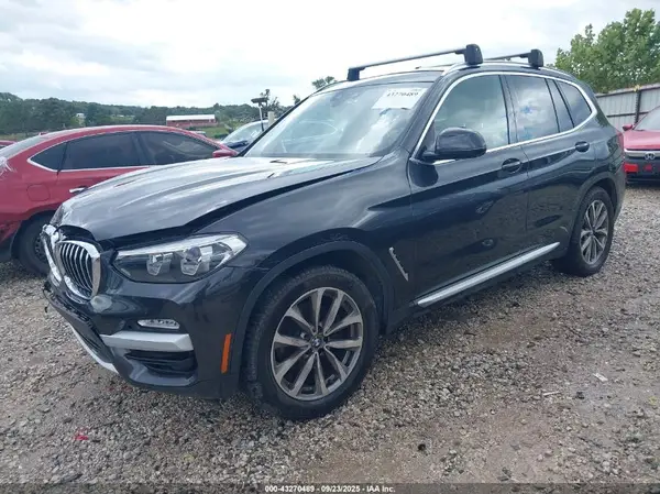 5UXTR9C55KLE15087 2019 BMW X3 - Image 2