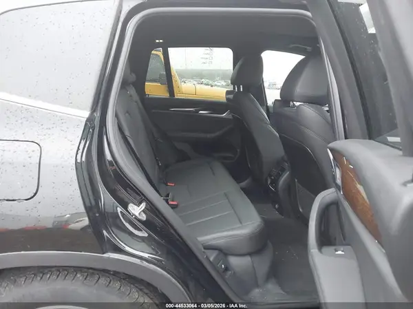 5UXTR9C55KLE15283 2019 BMW X3 - Image 8