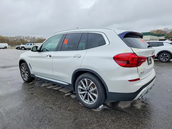 5UXTR9C55KLP77417 2019 BMW X3 - Image 2