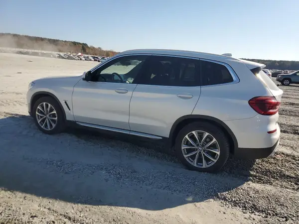 5UXTR9C55KLP83976 2019 BMW X3 - Image 2