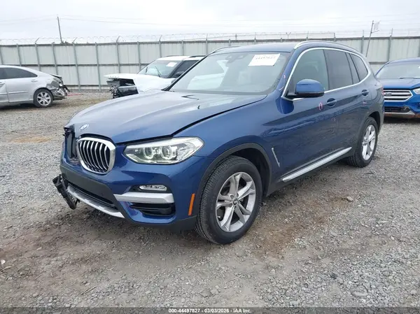 5UXTR9C55KLP89020 2019 BMW X3 - Image 2