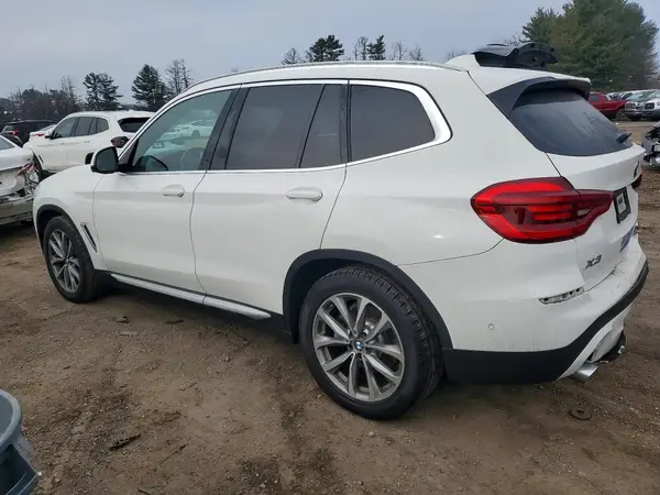 5UXTR9C55KLP91057 2019 BMW X3 - Image 2