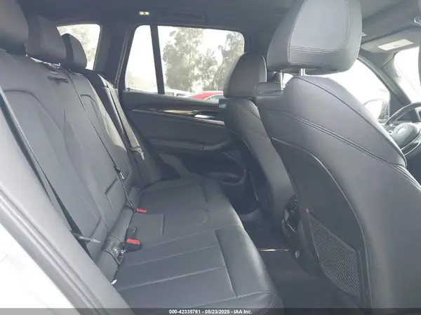 5UXTR9C55KLP91754 2019 BMW X3 - Image 8