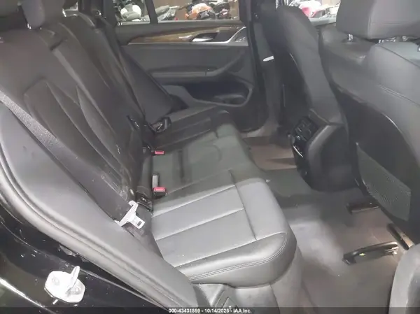 5UXTR9C55KLP94007 2019 BMW X3 - Image 8