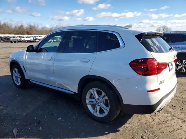 5UXTR9C55KLR08295 2019 BMW X3 - Image 2