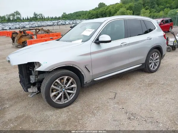 5UXTR9C55KLR08328 2019 BMW X3 - Image 2