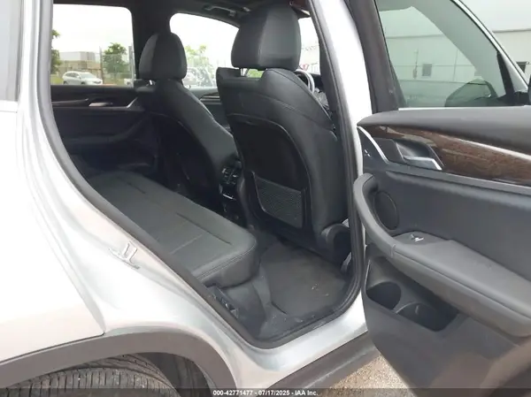 5UXTR9C55KLR08328 2019 BMW X3 - Image 8