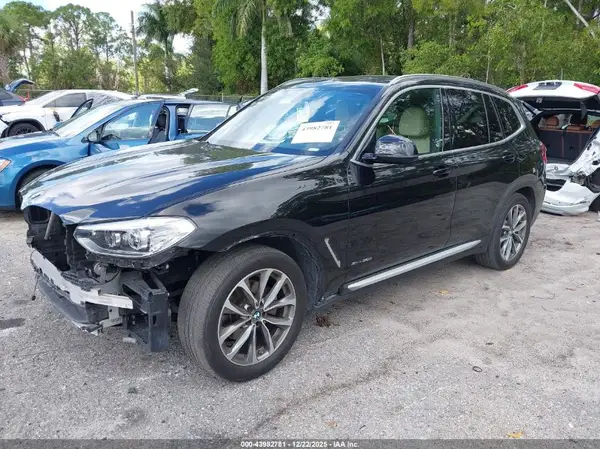 5UXTR9C56JLC68857 2018 BMW X3 - Image 2
