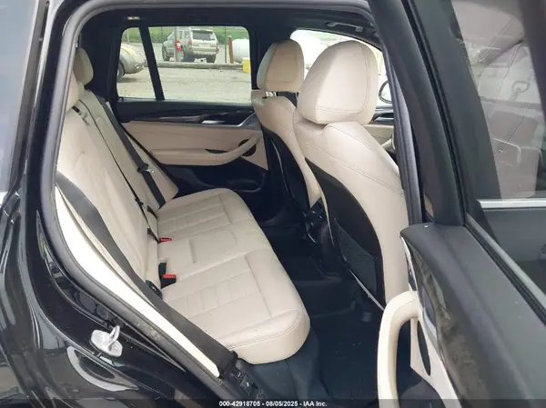 5UXTR9C56JLC69894 2018 BMW X3 - Image 8