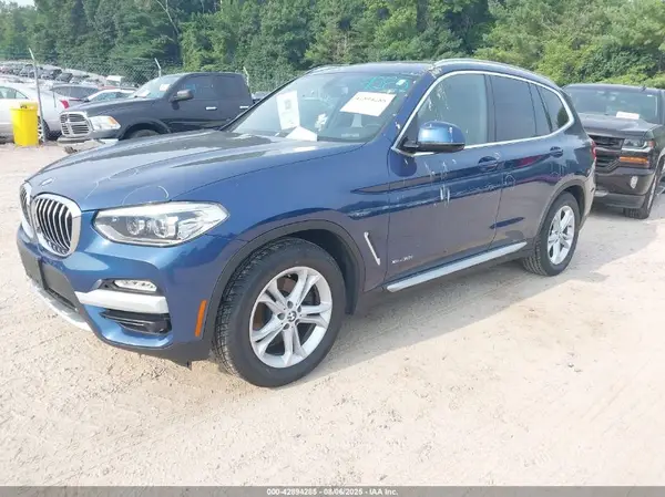 5UXTR9C56JLC73444 2018 BMW X3 - Image 2