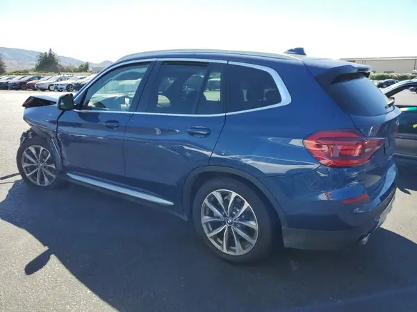 5UXTR9C56JLC74366 2018 BMW X3 - Image 2