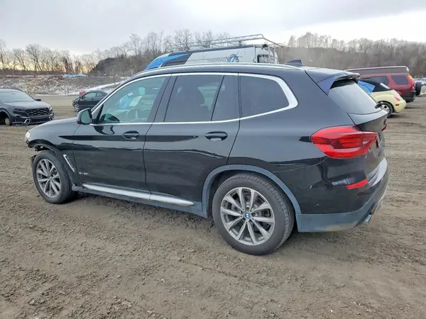 5UXTR9C56JLC76750 2018 BMW X3 - Image 2