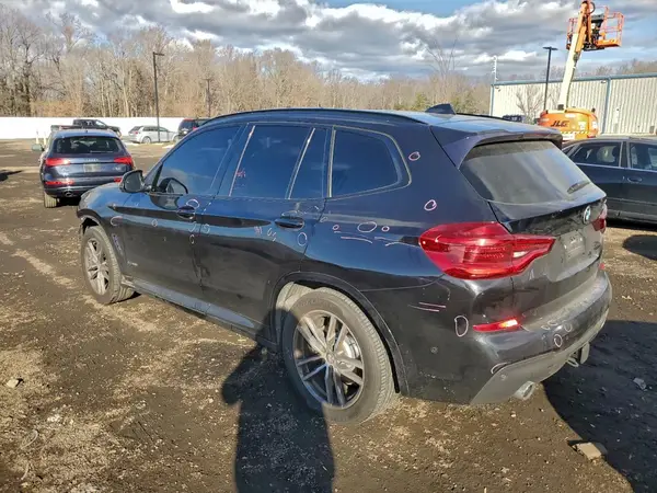 5UXTR9C56JLC77011 2018 BMW X3 - Image 2