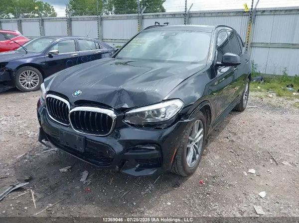 5UXTR9C56JLC78417 2018 BMW X3 - Image 2