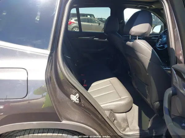 5UXTR9C56JLC82421 2018 BMW X3 - Image 8