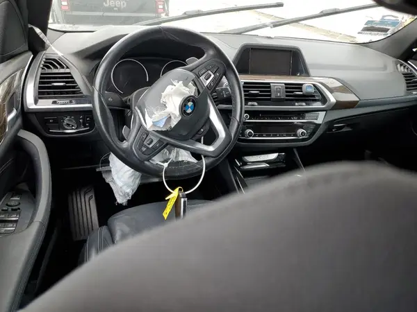 5UXTR9C56JLD61264 2018 BMW X3 - Image 8