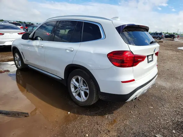 5UXTR9C56JLD62415 2018 BMW X3 - Image 2