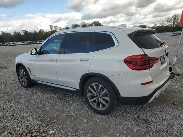 5UXTR9C56JLD62978 2018 BMW X3 - Image 2