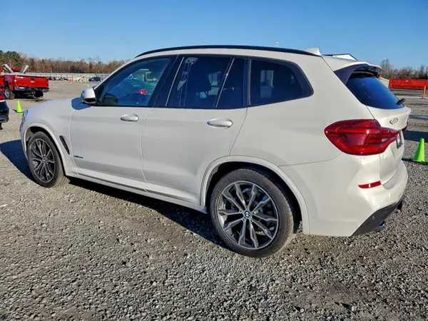 5UXTR9C56JLD65881 2018 BMW X3 - Image 2