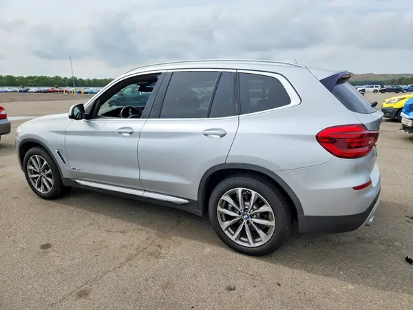 5UXTR9C56JLD66531 2018 BMW X3 - Image 2