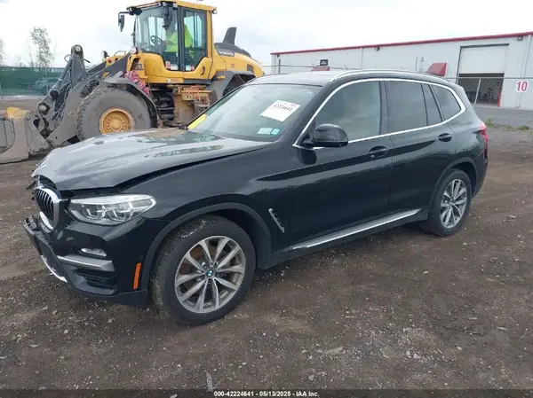 5UXTR9C56JLD68909 2018 BMW X3 - Image 2